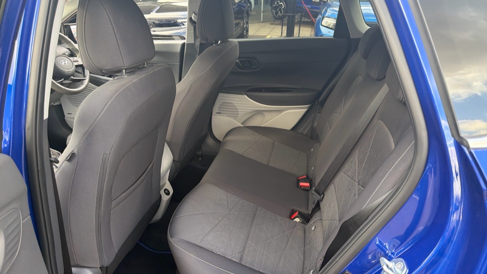 Hyundai BAYON 1.0 TGDi [120] 48V MHEV Ultimate 5dr DCT Petrol Hatchback - Image 16