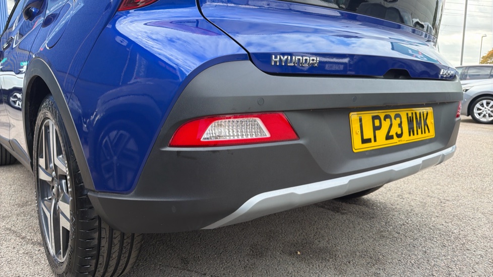 Hyundai BAYON 1.0 TGDi [120] 48V MHEV Ultimate 5dr DCT Petrol Hatchback - Image 32