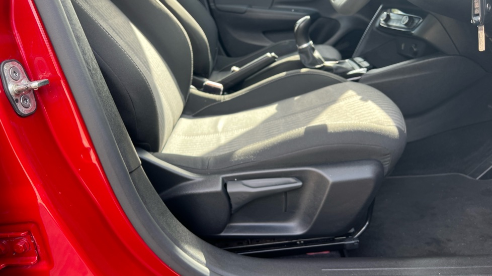 Vauxhall Corsa 1.2 Design 5dr Petrol Hatchback - Image 37