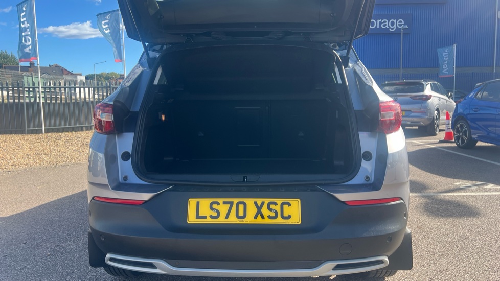 Vauxhall Grandland X 1.2 Turbo Elite Nav 5dr Petrol Hatchback - Image 4