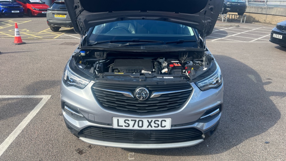 Vauxhall Grandland X 1.2 Turbo Elite Nav 5dr Petrol Hatchback - Image 8