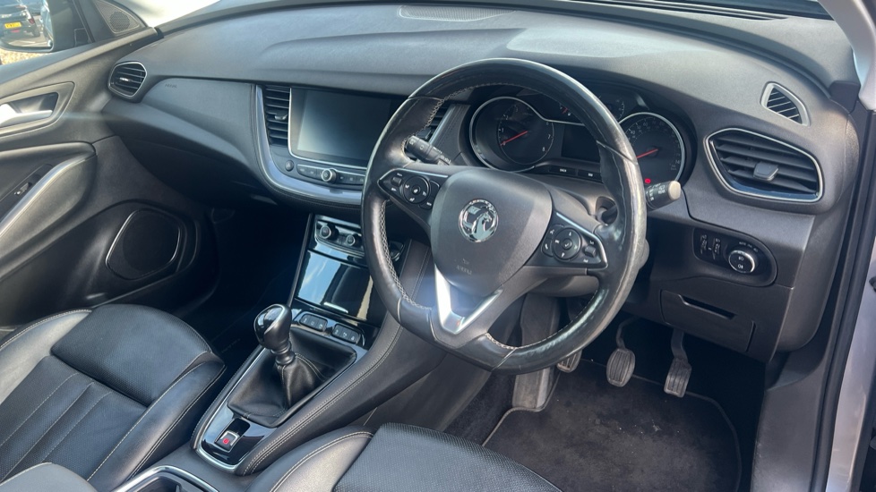 Vauxhall Grandland X 1.2 Turbo Elite Nav 5dr Petrol Hatchback - Image 11