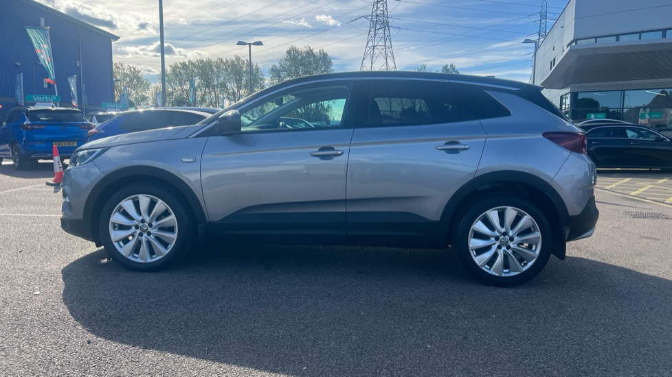 Vauxhall Grandland X 1.2 Turbo Elite Nav 5dr Petrol Hatchback - Image 24