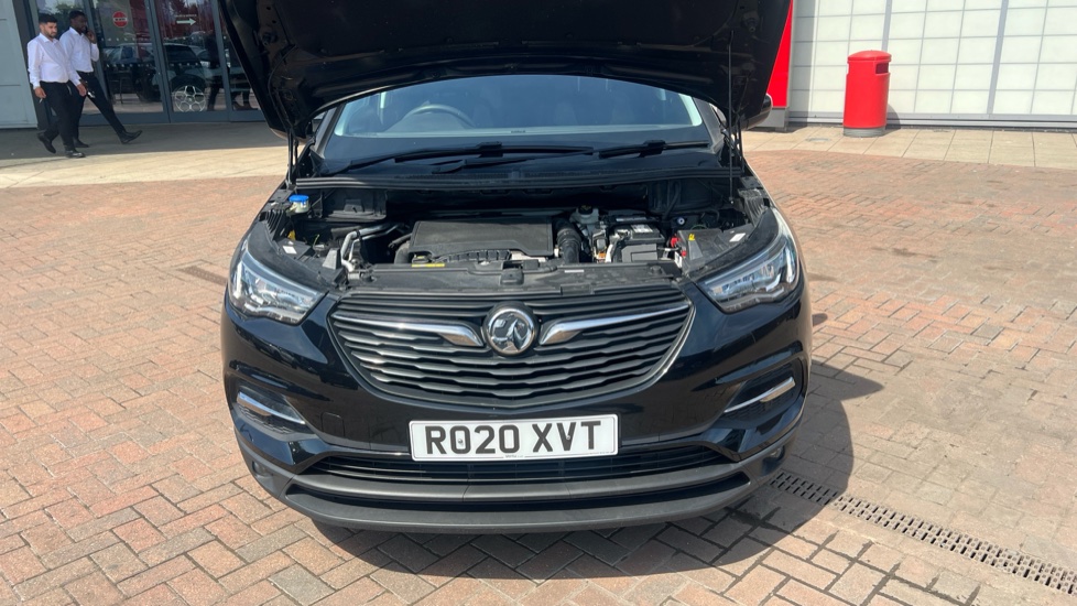 Vauxhall Grandland X 1.2 Turbo SE 5dr Petrol Hatchback - Image 8