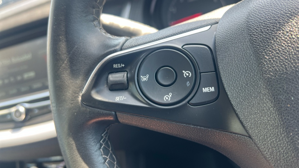 Vauxhall Grandland X 1.2 Turbo SE 5dr Petrol Hatchback - Image 34