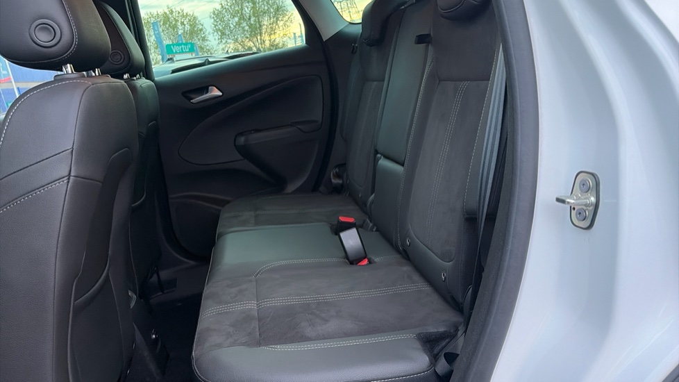 Vauxhall Crossland 1.2 Turbo [130] Ultimate 5dr Auto Petrol Hatchback - Image 16