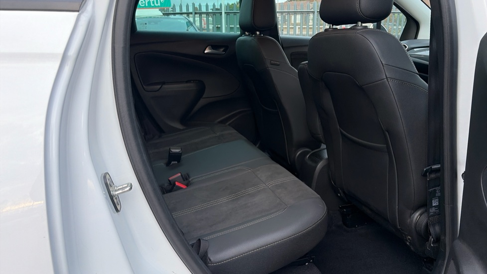 Vauxhall Crossland 1.2 Turbo [130] Ultimate 5dr Auto Petrol Hatchback - Image 24
