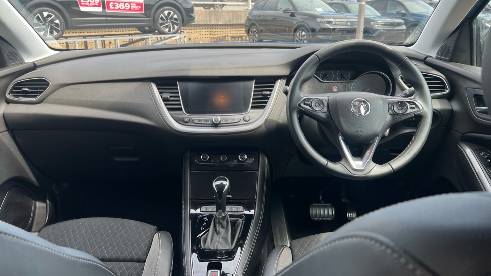 Vauxhall Grandland X 1.2 Turbo SRi Nav 5dr Auto Petrol Hatchback - Image 10