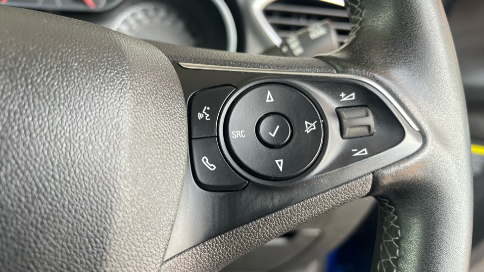 Vauxhall Grandland X 1.2 Turbo SRi Nav 5dr Auto Petrol Hatchback - Image 34