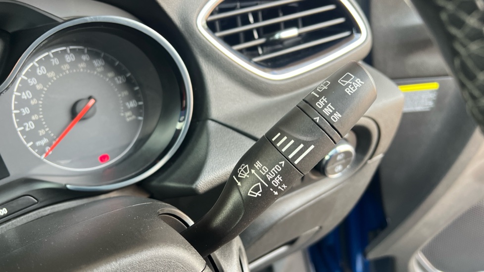 Vauxhall Grandland X 1.2 Turbo SRi Nav 5dr Auto Petrol Hatchback - Image 36