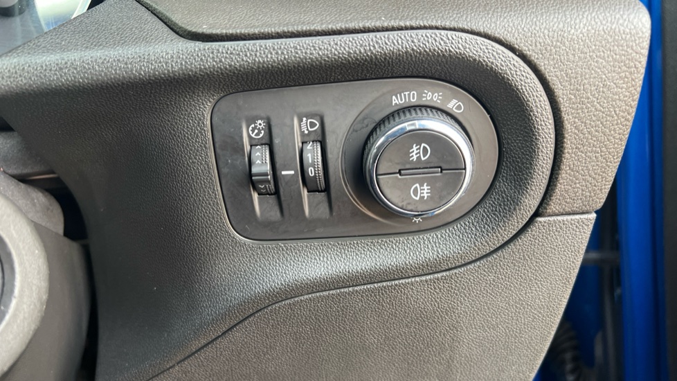 Vauxhall Grandland X 1.2 Turbo SRi Nav 5dr Auto Petrol Hatchback - Image 39