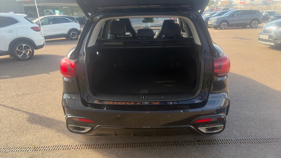 MG HS 1.5 T-GDI Trophy 5dr DCT Petrol Hatchback - Image 4