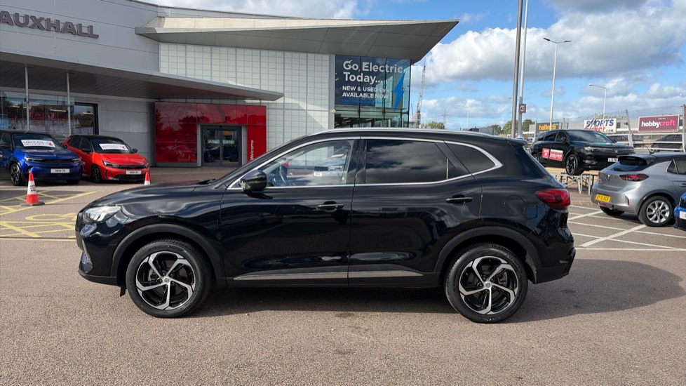 MG HS 1.5 T-GDI Trophy 5dr DCT Petrol Hatchback - Image 17