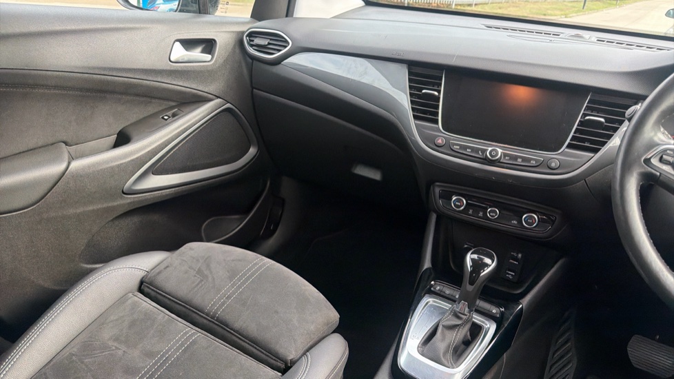 Vauxhall Crossland 1.2 Turbo [130] Ultimate 5dr Auto Petrol Hatchback - Image 14