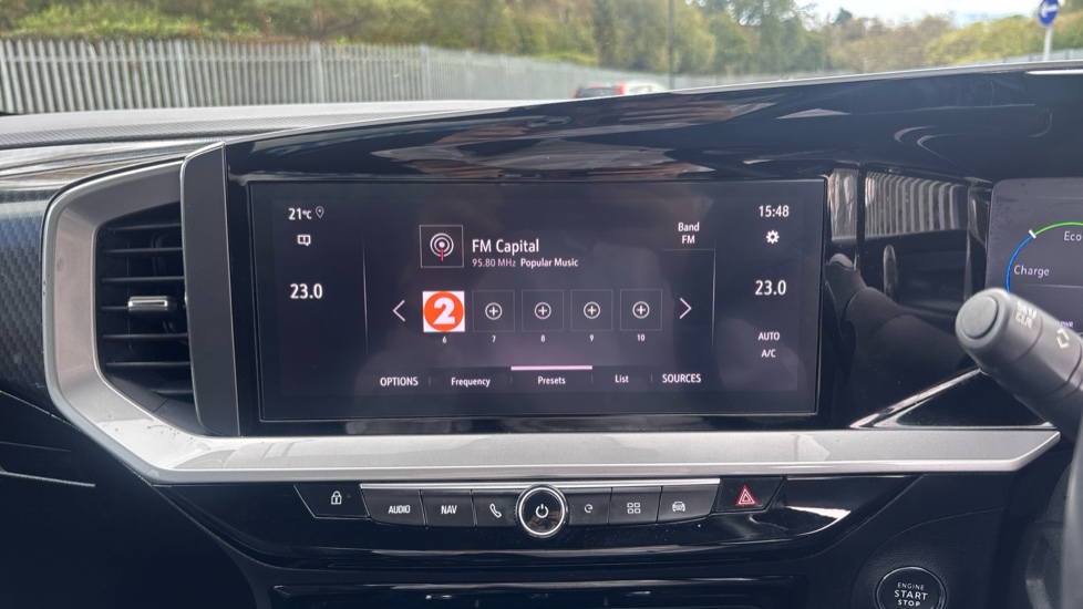 Vauxhall Mokka 100kW Ultimate 50kWh 5dr Auto Electric Hatchback - Image 12