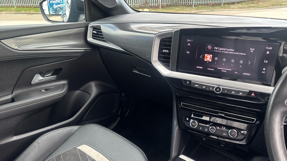 Vauxhall Mokka 100kW Ultimate 50kWh 5dr Auto Electric Hatchback - Image 14