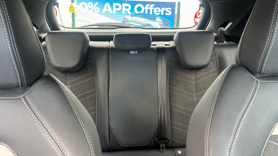 Vauxhall Mokka 100kW Ultimate 50kWh 5dr Auto Electric Hatchback - Image 15