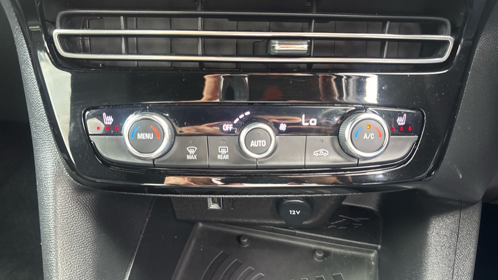 Vauxhall Mokka 100kW Ultimate 50kWh 5dr Auto Electric Hatchback - Image 28