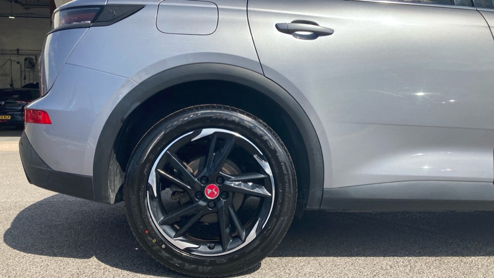 DS 7 Crossback 1.5 BlueHDi Performance Line 5dr EAT8 Diesel - Image 7