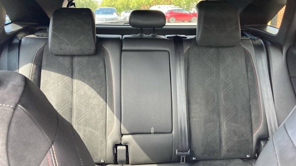 DS 7 Crossback 1.5 BlueHDi Performance Line 5dr EAT8 Diesel - Image 15