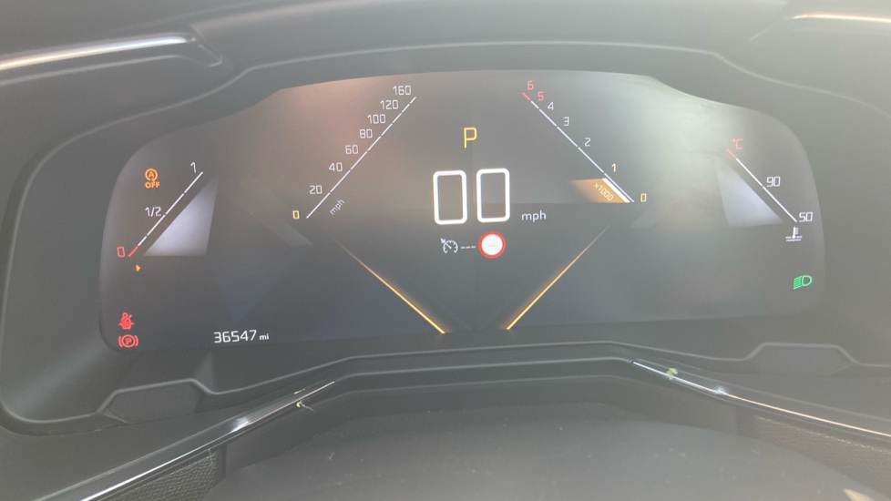 DS 7 Crossback 1.5 BlueHDi Performance Line 5dr EAT8 Diesel - Image 18