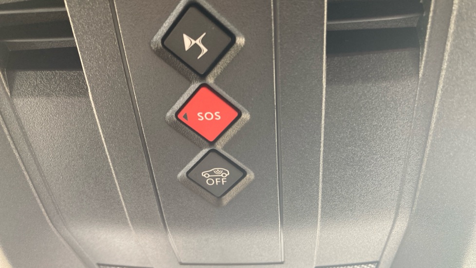DS 7 Crossback 1.5 BlueHDi Performance Line 5dr EAT8 Diesel - Image 27