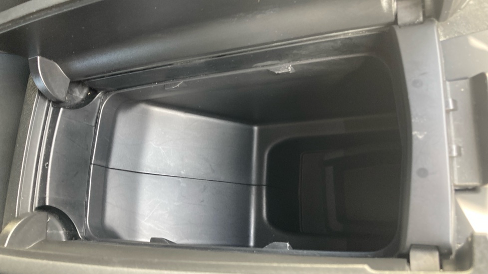 DS 7 Crossback 1.5 BlueHDi Performance Line 5dr EAT8 Diesel - Image 50