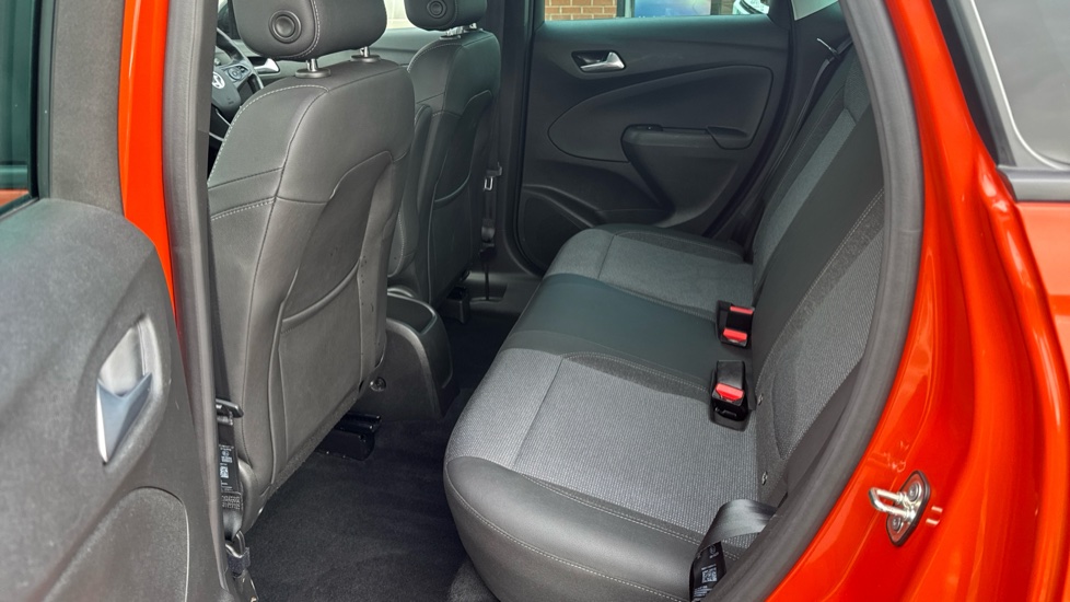 Vauxhall Crossland 1.2 Turbo [130] Elite Edition 5dr Petrol Hatchback - Image 16