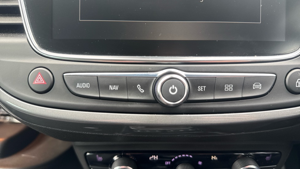 Vauxhall Crossland 1.2 Turbo [130] Elite Edition 5dr Petrol Hatchback - Image 38