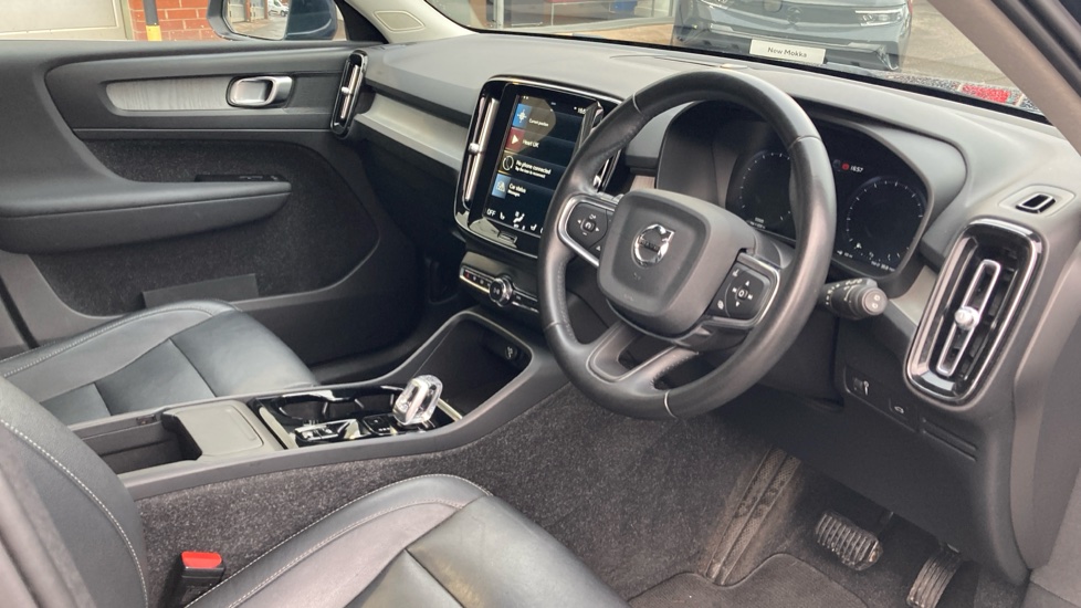 Volvo XC40 1.5 T3 [163] Inscription 5dr Geartronic Petrol Estate - Image 11