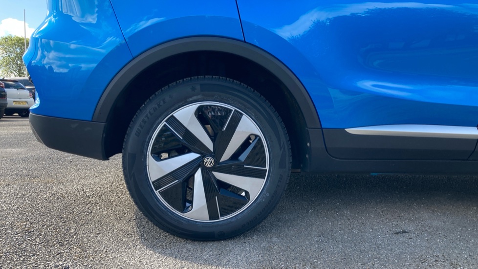 MG ZS 130kW SE EV 51kWh 5dr Auto Electric Hatchback - Image 7