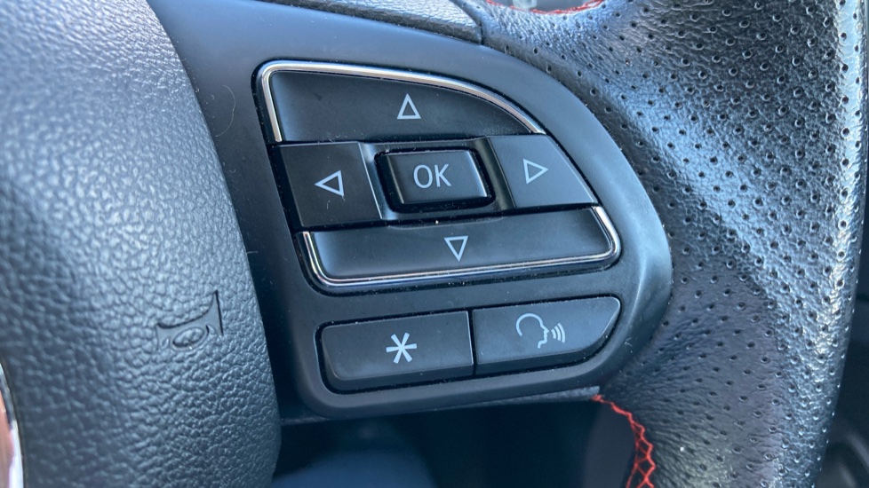 MG ZS 130kW SE EV 51kWh 5dr Auto Electric Hatchback - Image 29