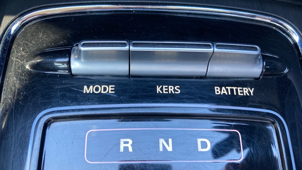 MG ZS 130kW SE EV 51kWh 5dr Auto Electric Hatchback - Image 34