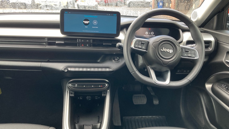 Jeep Avenger 115kW Summit 54kWh 5dr Auto Electric Hatchback - Image 10