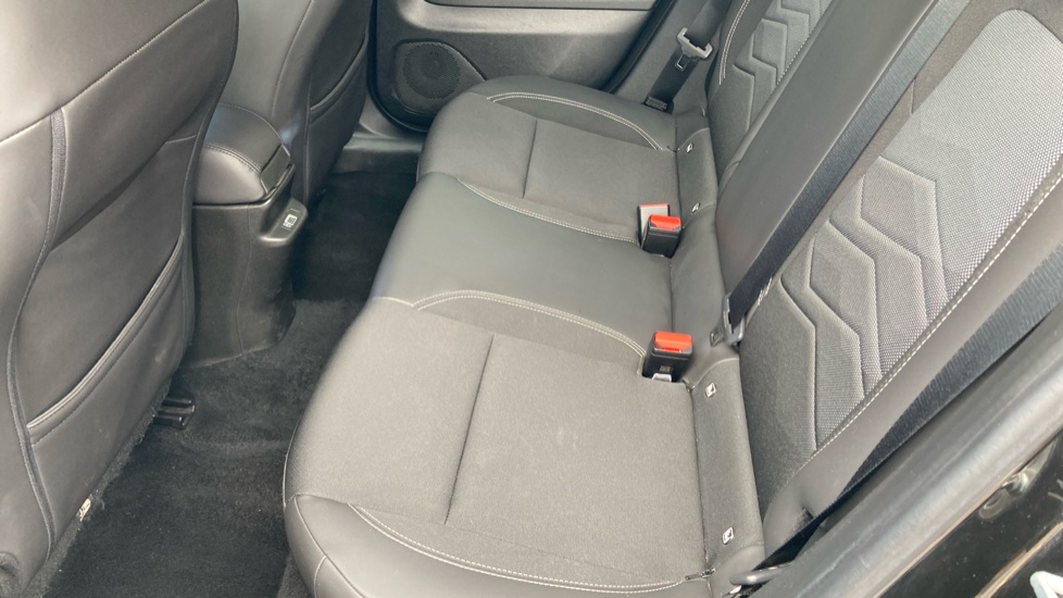 Jeep Avenger 115kW Summit 54kWh 5dr Auto Electric Hatchback - Image 16