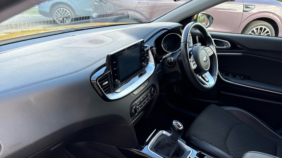 Kia Xceed 1.0T GDi ISG Edition 5dr Petrol Hatchback - Image 9