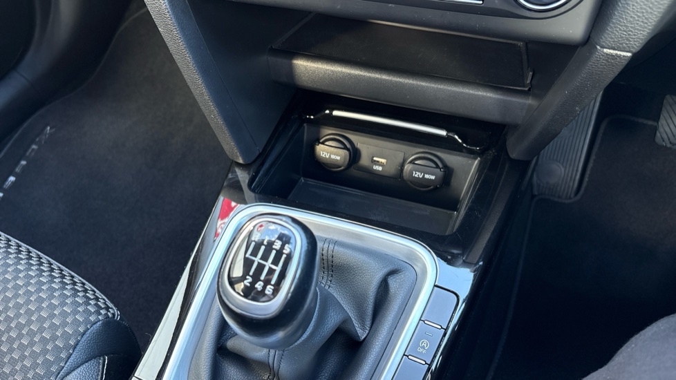 Kia Xceed 1.0T GDi ISG Edition 5dr Petrol Hatchback - Image 31