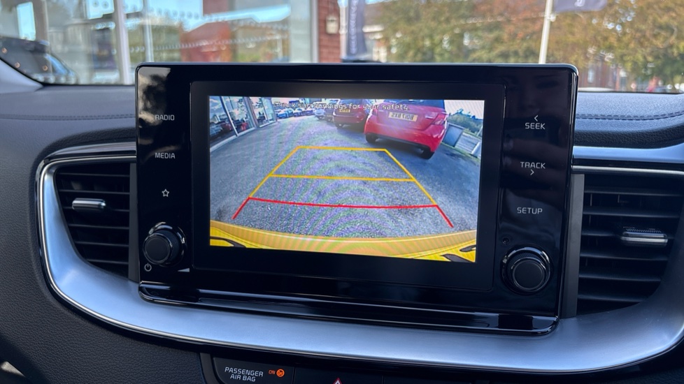 Kia Xceed 1.0T GDi ISG Edition 5dr Petrol Hatchback - Image 32