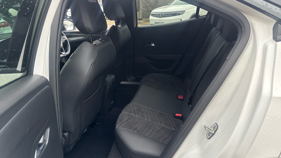 Vauxhall Mokka 1.2 Turbo Ultimate 5dr Auto Petrol Hatchback - Image 16