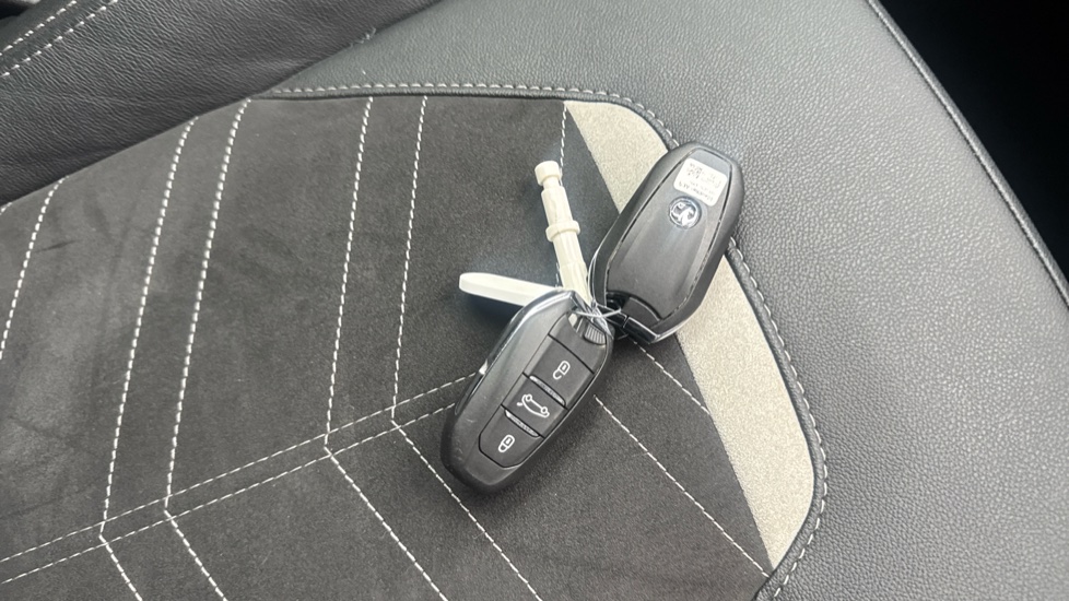 Vauxhall Mokka 1.2 Turbo Ultimate 5dr Auto Petrol Hatchback - Image 20