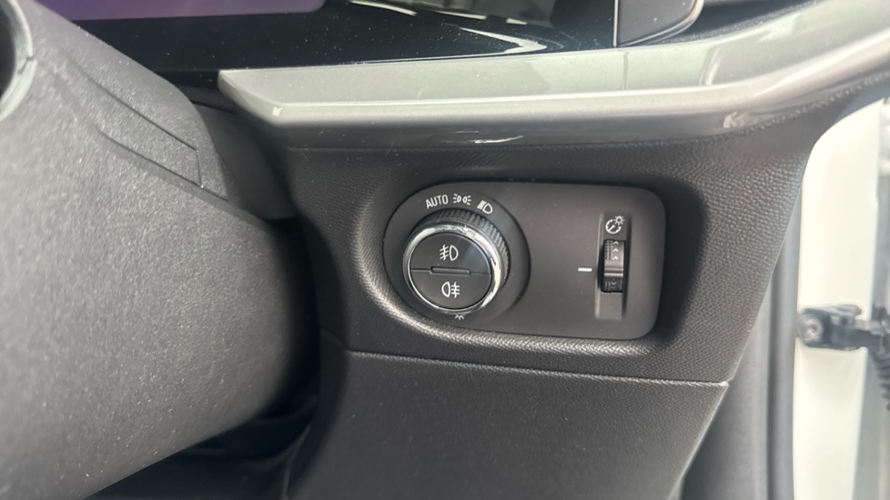 Vauxhall Mokka 1.2 Turbo Ultimate 5dr Auto Petrol Hatchback - Image 35