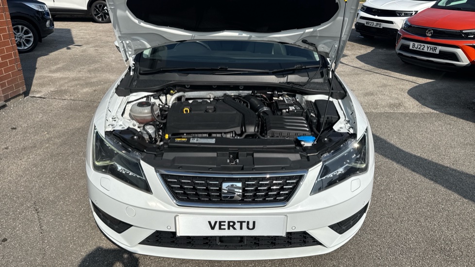 SEAT Leon 1.5 TSI EVO 150 Xcellence Lux [EZ] 5dr DSG Petrol Hatchback - Image 8