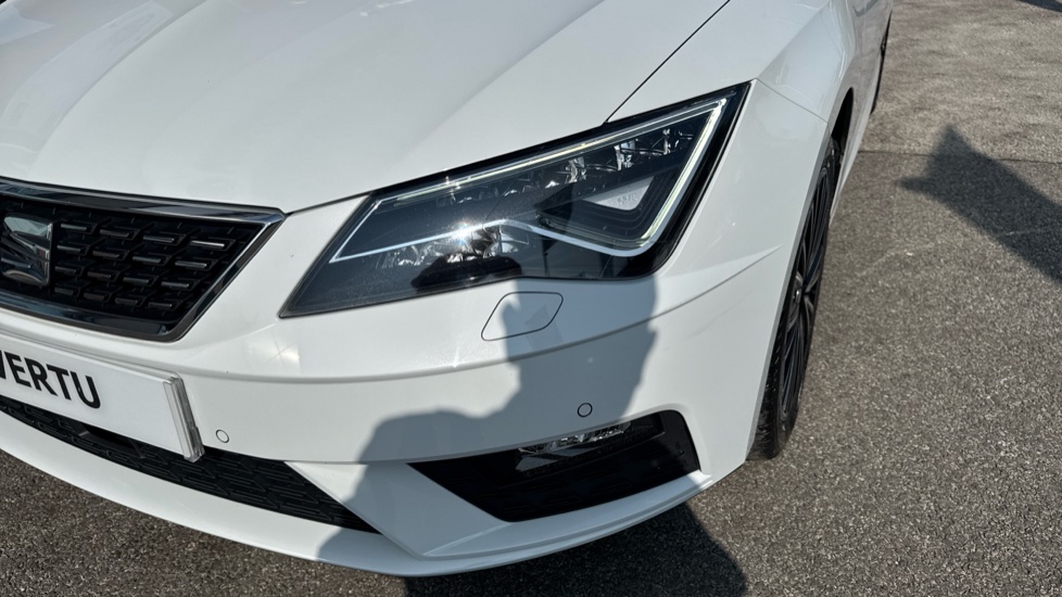 SEAT Leon 1.5 TSI EVO 150 Xcellence Lux [EZ] 5dr DSG Petrol Hatchback - Image 21