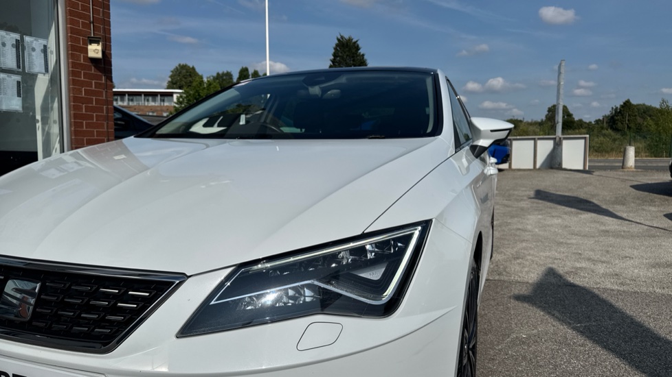 SEAT Leon 1.5 TSI EVO 150 Xcellence Lux [EZ] 5dr DSG Petrol Hatchback - Image 24