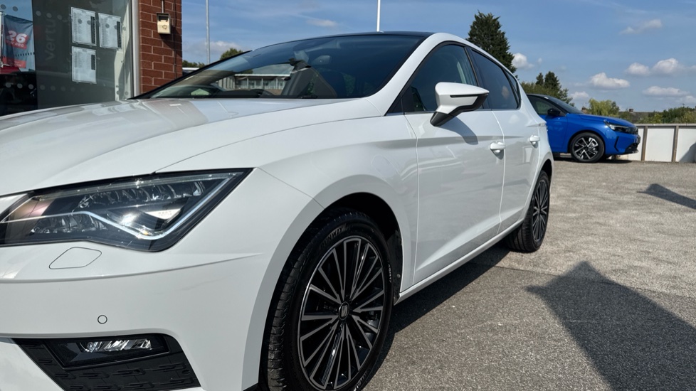 SEAT Leon 1.5 TSI EVO 150 Xcellence Lux [EZ] 5dr DSG Petrol Hatchback - Image 25