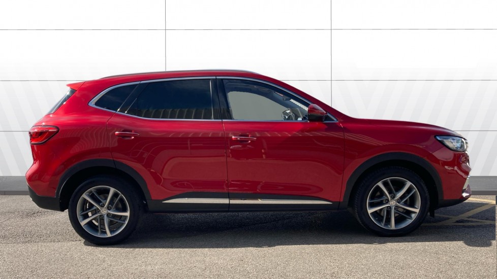 MG HS 1.5 T-GDI Exclusive 5dr DCT Petrol Hatchback - Image 5
