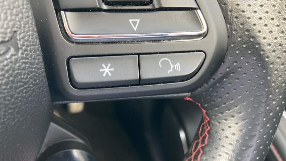 MG HS 1.5 T-GDI Exclusive 5dr DCT Petrol Hatchback - Image 51
