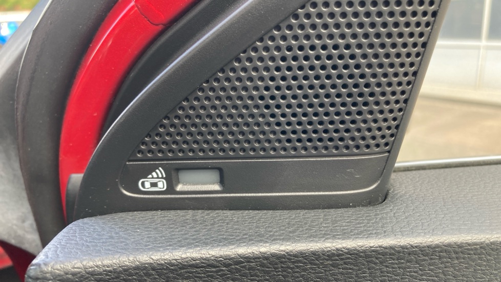 MG HS 1.5 T-GDI Exclusive 5dr DCT Petrol Hatchback - Image 57