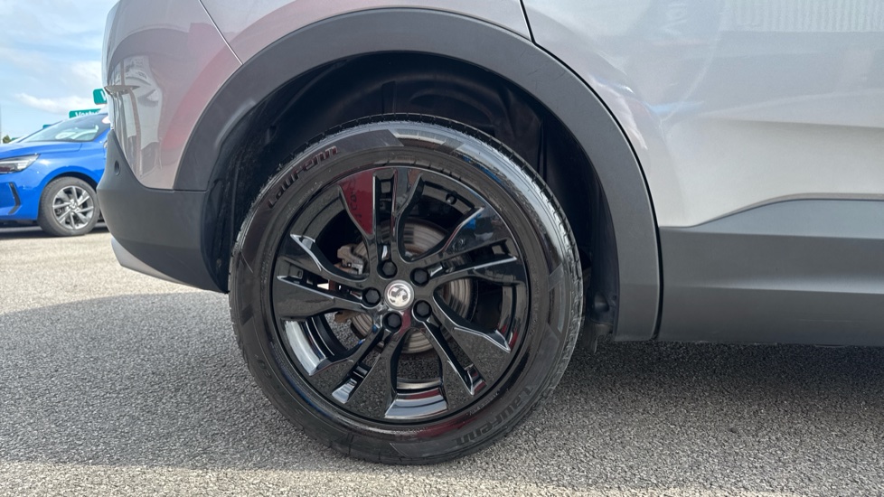 Vauxhall Grandland X 1.2 Turbo Sport Nav 5dr Petrol Hatchback - Image 7