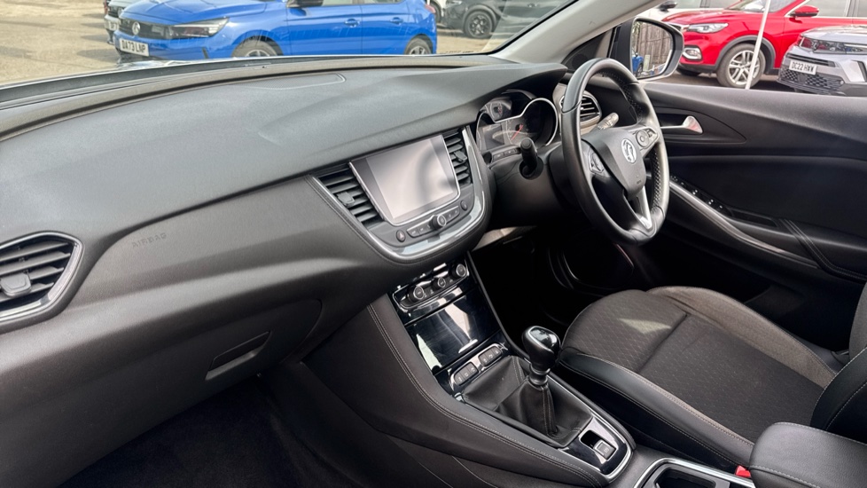 Vauxhall Grandland X 1.2 Turbo Sport Nav 5dr Petrol Hatchback - Image 9